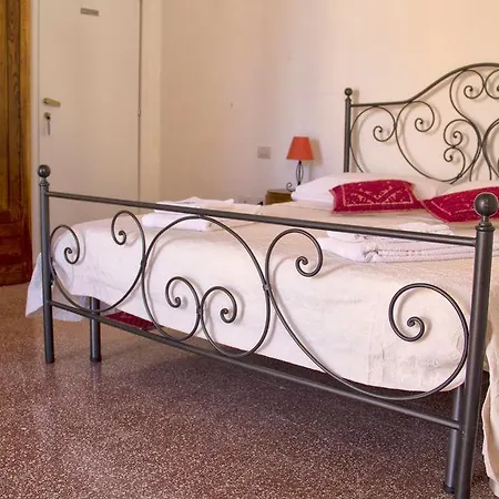 Bed & Breakfast Benebenniu 2*